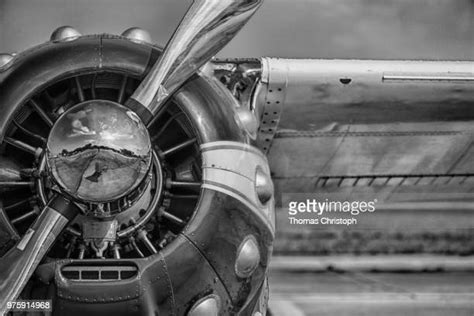 Vintage Airplane Propeller Photos And Premium High Res Pictures Getty