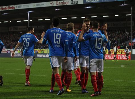 Polish your personal project or design with these holstein kiel transparent png images, make it even more personalized and more attractive. Holstein Kiel bezwingt den FC St. Pauli | KIELerleben