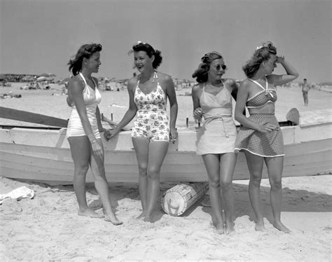 Vintage Photos Of Bathing Beauties Of New York City In The Past Vintage Everyday