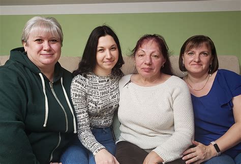 Four Ukrainian Refugees Share Testimony Wars Tragedy Peoples Kindness Holiday Memories