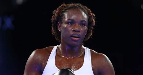 Flints Claressa Shields Wins Easily In Pro Boxing Debut In Las Vegas