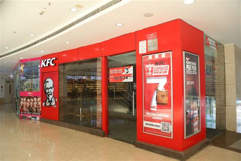 Dining – Royal Meenakshi Mall