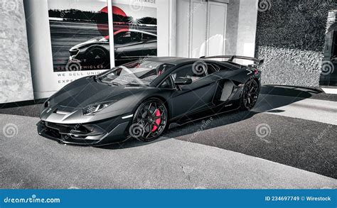 Matte Black Lamborghini Aventador Svj Frente Imagem De Stock Editorial