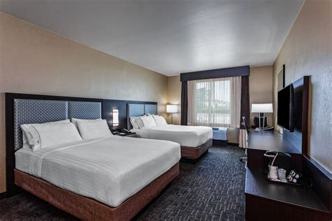 Holiday Inn Express And Suites Anaheim Resort Area An Ihg Hotel Anaheim