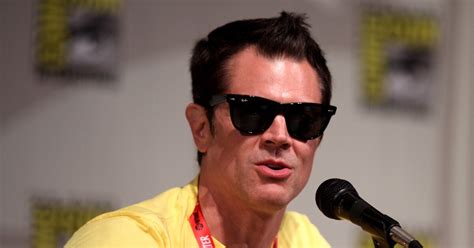 Jackass Star Johnny Knoxville Files For Divorce After Almost Years Of Marriage