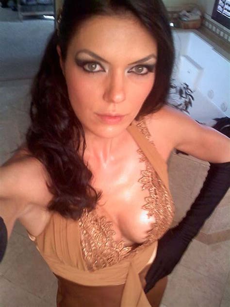adrianne curry exposing her sexy body and huge boobs on private photos porn pictures xxx photos