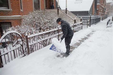 Winter Storm Jonas Updates Show A Few Locations Will Be Hit The Hardest
