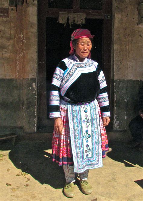 hmong-miao-people,-maguan-wenshan-county-hmong-people,-miao-people,-asian-textiles