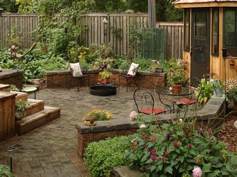 20 Of The Most Relaxing Backyard Designs