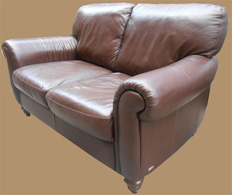 Uhuru Furniture And Collectibles Sold Leather Love Seat