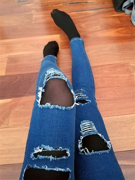 Pin By Julie On Tights With Ripped Pants Tights Under Jeans Tight