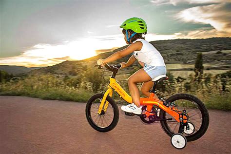 ¿pueden Montar En Bici Los Niños A Partir Del Domingo 26 De Abril