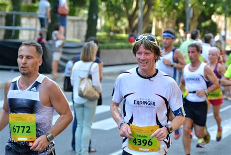 Meine frau ist mein größter kritiker seit 30 jahren sind sie zusammen 02:49. TUI Marathon mit Mickie Krause auf Mallorca - Mallorca-Blog