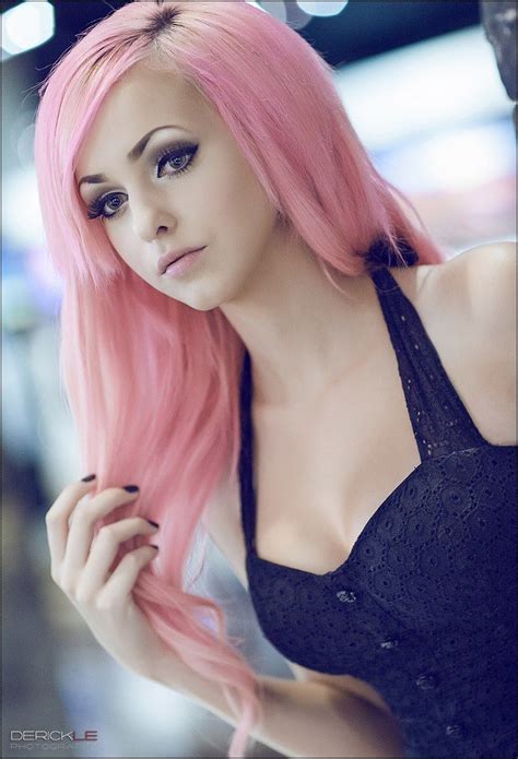 Pink Hair Its Brave And Bold And Sexyyphotos Of The Bold Pink Haired
