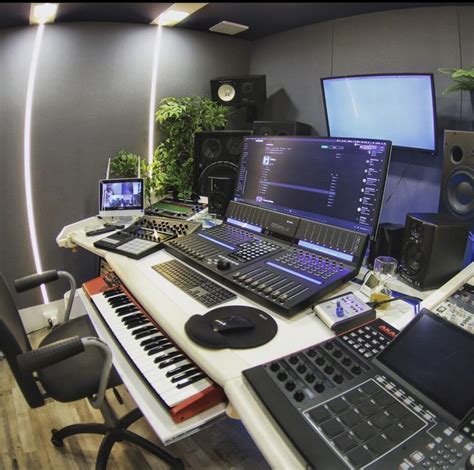Pin By Meangenepro On Cool Recording Studio Setups Home Studio Setup