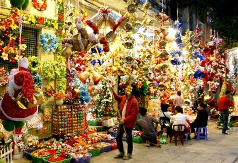 Top 9 Places To Celebrate Christmas In Hanoi And Saigon Absolute Asia
