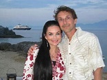 Crystal Gayle and husband Bill Gatzimos | Crystal gayle hair, Loretta ...