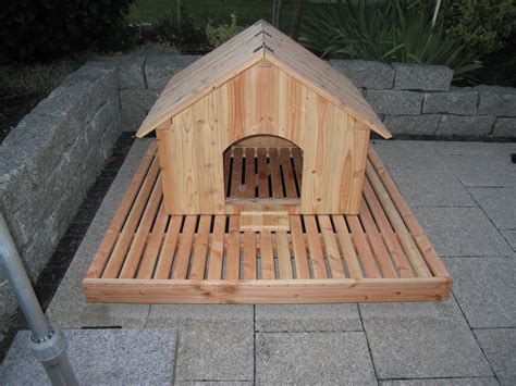 Cedar wood duck house plan actual size wood duck hooded merganser entrance hole 3 1 2 x 4 1 2 goldeneyes 2 1 2 circle bufflehead use as pattern 11 1 4 floor roof end view involve hands on adult supervision actual completion by an adult. build floating duck house building instructions for itself ...
