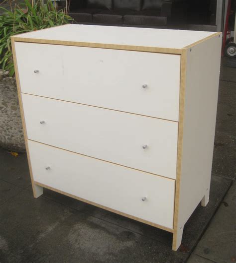 Depending on your storage needs, you can choose between dresser of two up to ten drawers. UHURU FURNITURE & COLLECTIBLES: SOLD - Ikea Chest of ...
