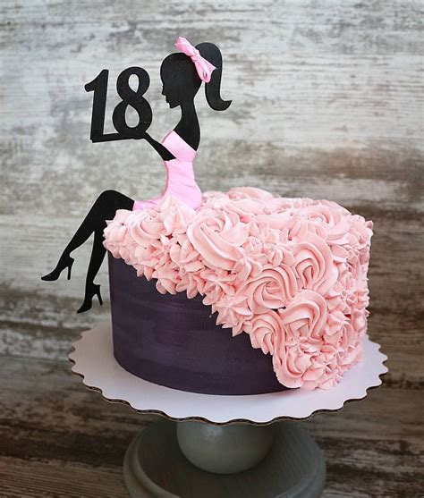 18 anos 💃 deixe seu comentário 😍👇 siga 18th birthday cake for girls sweet 16 birthday cake