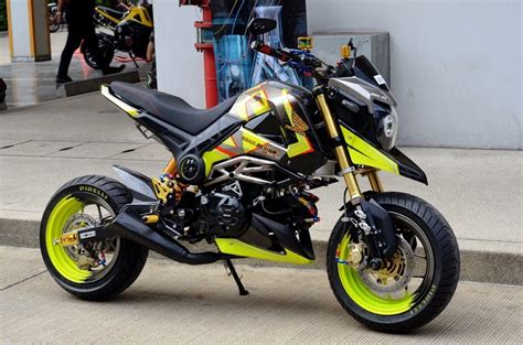 200 Custom Honda Grom Msx125 Pictures Photo Gallery Honda Bikes