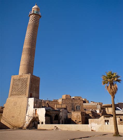 Al Hadba Minaret Mossoul Irak Landolia Un Monde De Photos