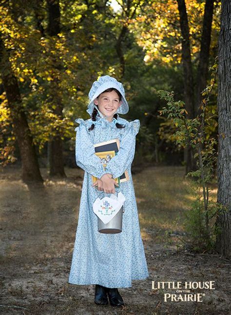 Cutest Little House On The Prairie Pioneet Costume And Bonnet Tutorial