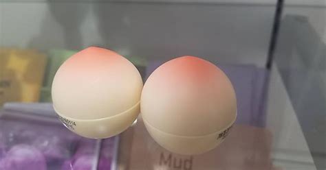 Peach Lip Balm My Girlfriend Says Im Immature I Am Imgur