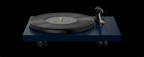 Pro Ject Debut Carbon Evo Turntable The Sound Counsel Specialist Hi