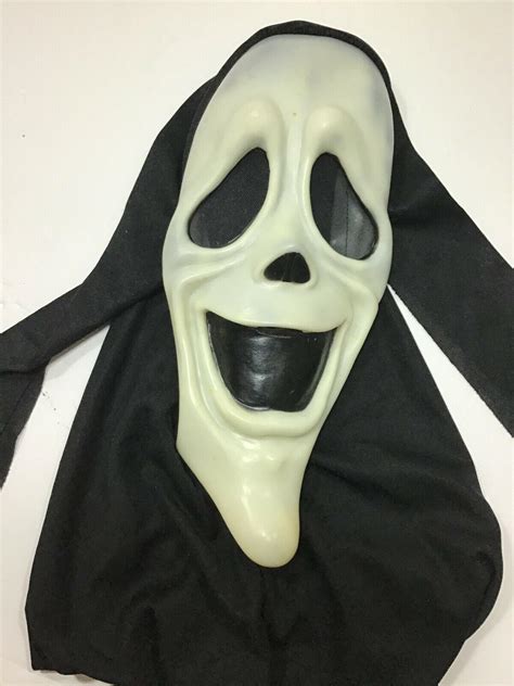 Extremely Rare Black And White Ghost Face Smiley Spoof Mask From Scary