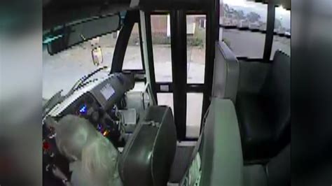 Dashcam Video Shows Spring Branch Isd Bus Crash Abc13 Houston