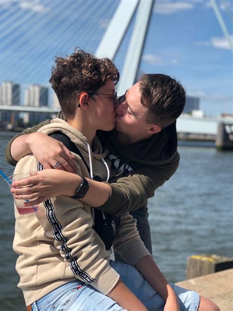 Yesterday My Babefriend And I Kissed In Public For The First Time We