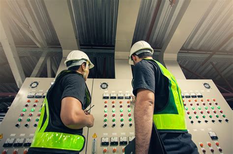 5 Questions To Ask Before Hiring An Industrial Electrician