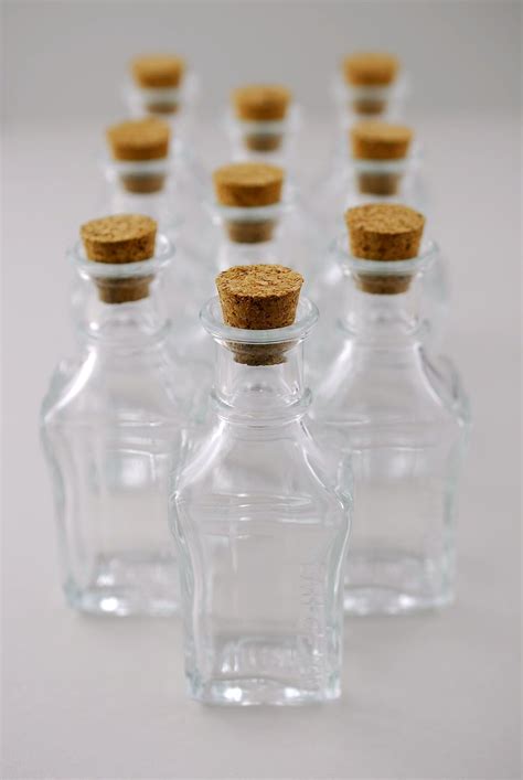 Small Glass Bottles With Cork 3 9in Pack Of 10 Small Glass Bottles Glass Bottles With Corks