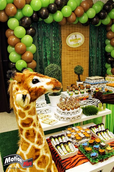 Motion Plus Pictures Safari Themed Birthday Party Ideas