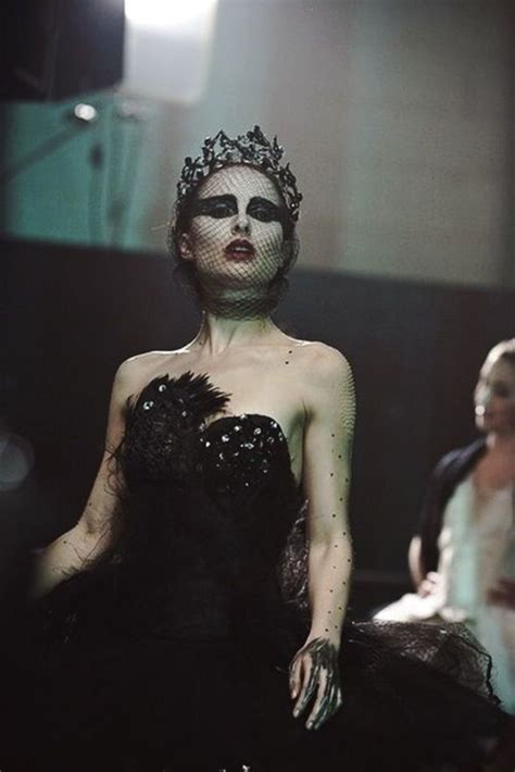 Natalie Portman As Nina Sayersthe Swan Queen In Black Swan 2010 Black Swan Movie Black