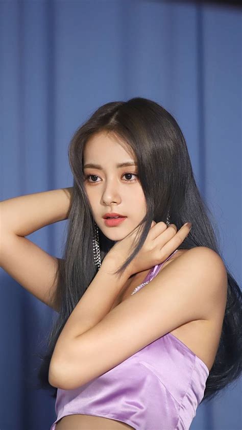 Pin Oleh Twice Ken Di Tzuyu Twice Warna Rambut Wanita Cantik Selebritas