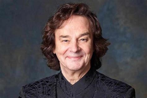 the zombies colin blunstone to play bilston express and star