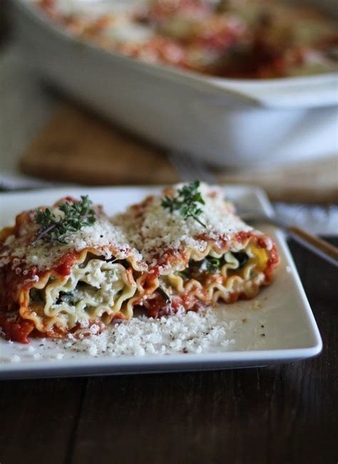 These lasagna roll ups are lasagna noodles that are topped with ricotta cheese and meat sauce, then rolled up and baked to golden brown perfection. Portabella and Spinach Lasagna Roll-Ups | Recipe | Spinach ...