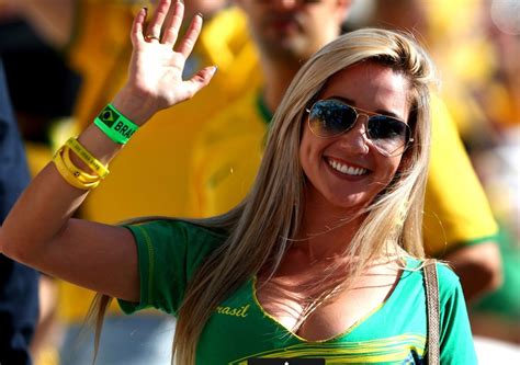 Gatas Da Estreia Da Copa Do Mundo No Brasil Fox Press™