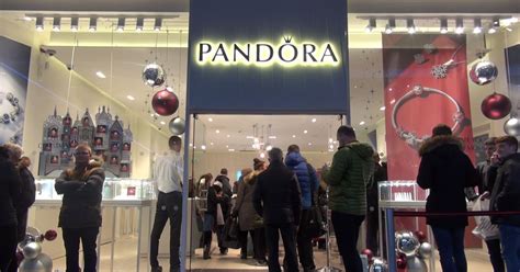 What Shops Are Taking Part In Black Friday - Pandora confirms it is taking part in Black Friday 2018 as it launches