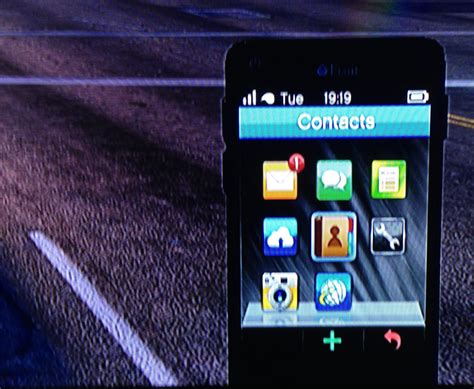 Gta 5 Phones Mock Iphone Android And Windows Phone Users