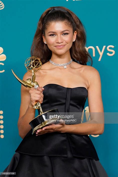 Zendaya Updates On Twitter Zendaya Photographed With Her Emmy Award