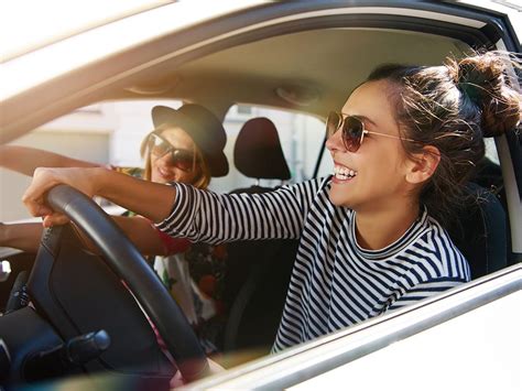 5 Reasons You Might Consider A Car Sharing Program