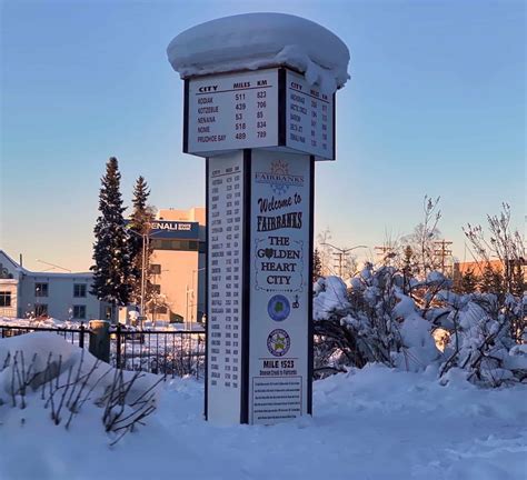 the 7 best things to do in fairbanks in the winter valerie and valise