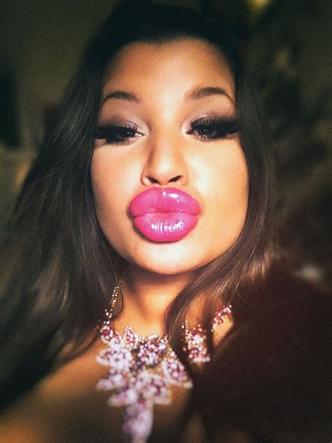 Pin On Barbie Lips