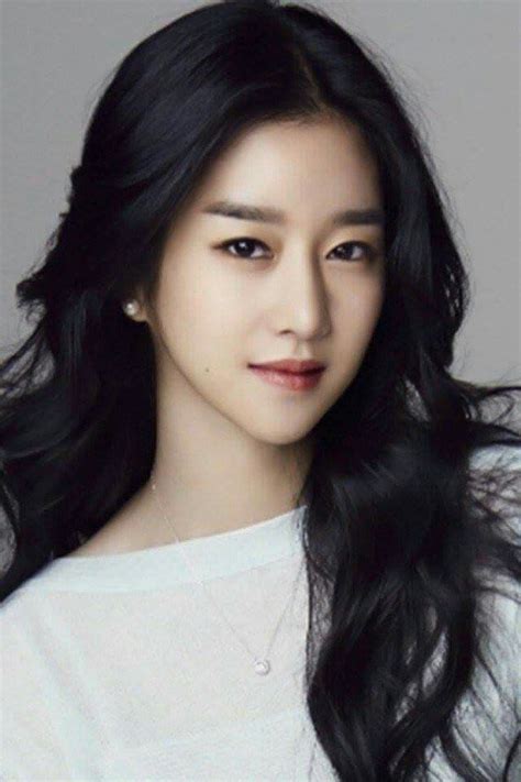 seo ye ji south korean actress a model she begun her acting career in the sitcom potato star