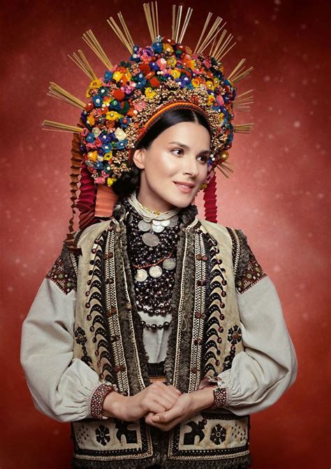ЩИРІ СВЯТА ukrainian beautiful ethno Костюм Модные стили