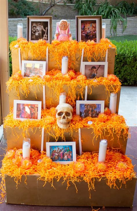Disney Coco Altar Dia De Los Muertos Decorations Ideas Dia De
