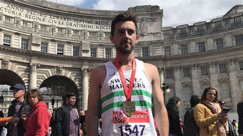 This Is What The Guy Who Helped A Fellow London Marathon Runner Over